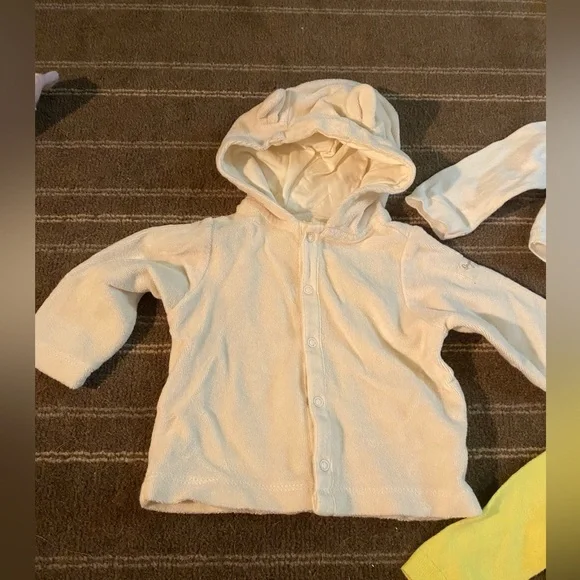 Baby Cardigan Set - White and Yellow - Picture 3 of 5